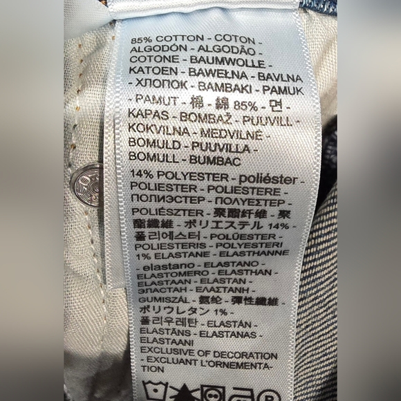 Levis Women's Wedgie Straight Leg Jeans Size 25 - Picture 9 of 10